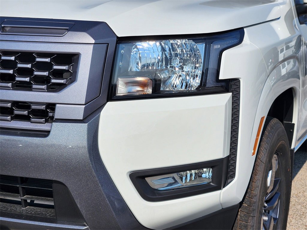 New 2025 Nissan Frontier SV w/ SV Convenience Package image 5