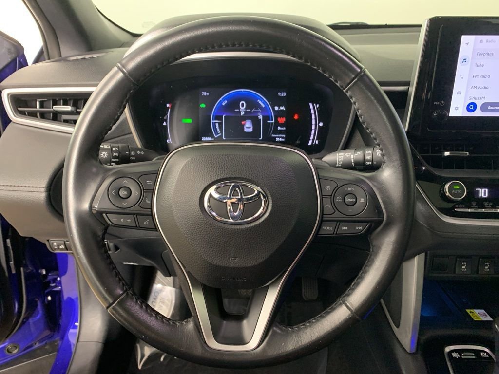 Used 2023 Toyota Corolla Cross XSE w/ Convenience Package image 20