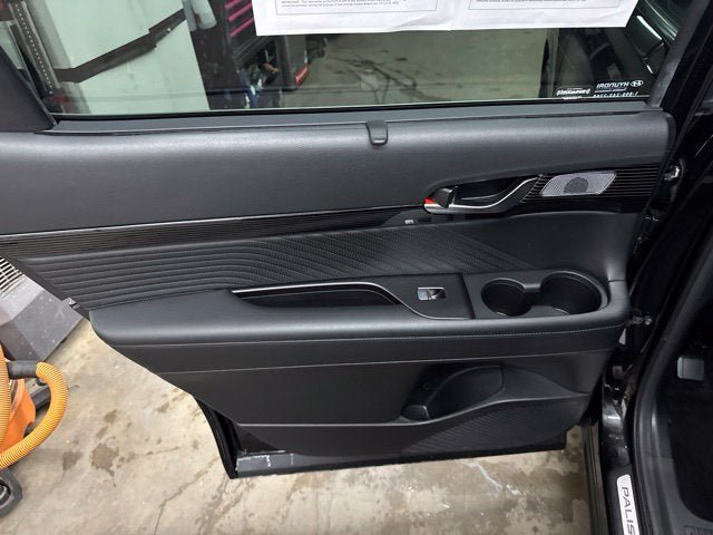 Used 2024 Hyundai Palisade Calligraphy AWD/4WD image 16