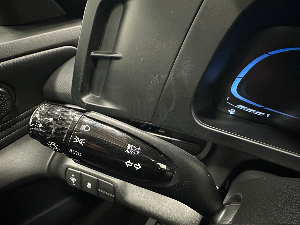 Used 2025 Hyundai Elantra Sport image 21