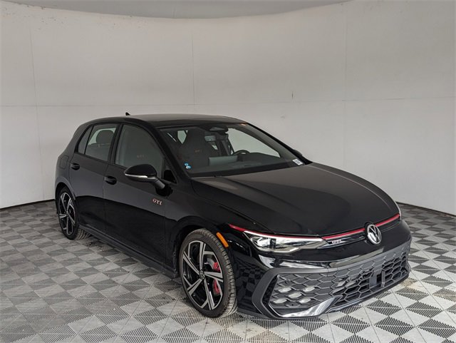 New 2026 Volkswagen GTI SE image 2