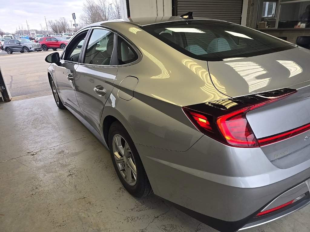 Certified 2021 Hyundai Sonata SE image 3