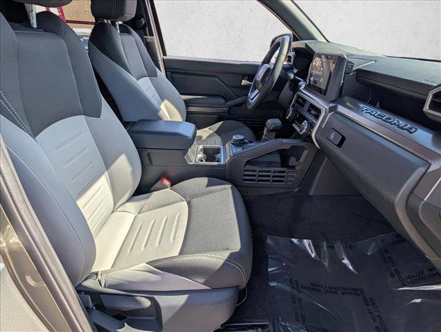 Used 2024 Toyota Tacoma TRD Off-Road image 20