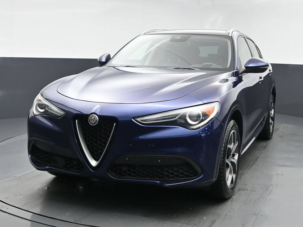 Used 2021 Alfa Romeo Stelvio Ti w/ Active Assist 2 Package TI AWD/4WD image 21