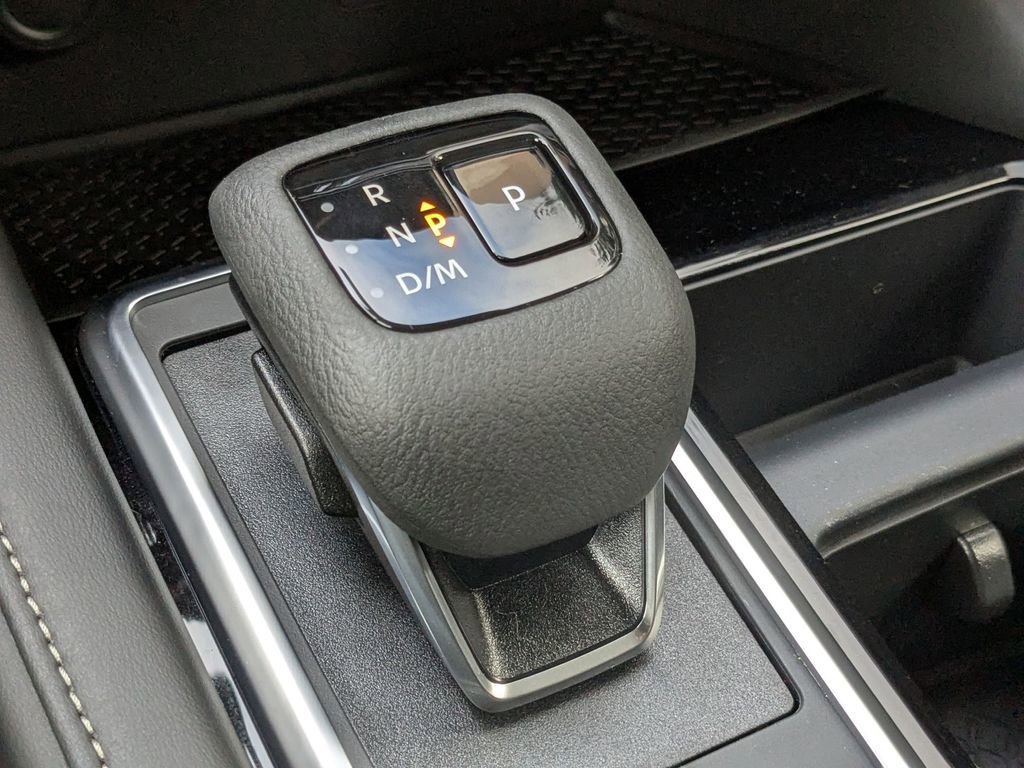 New 2025 Nissan Pathfinder SV image 22