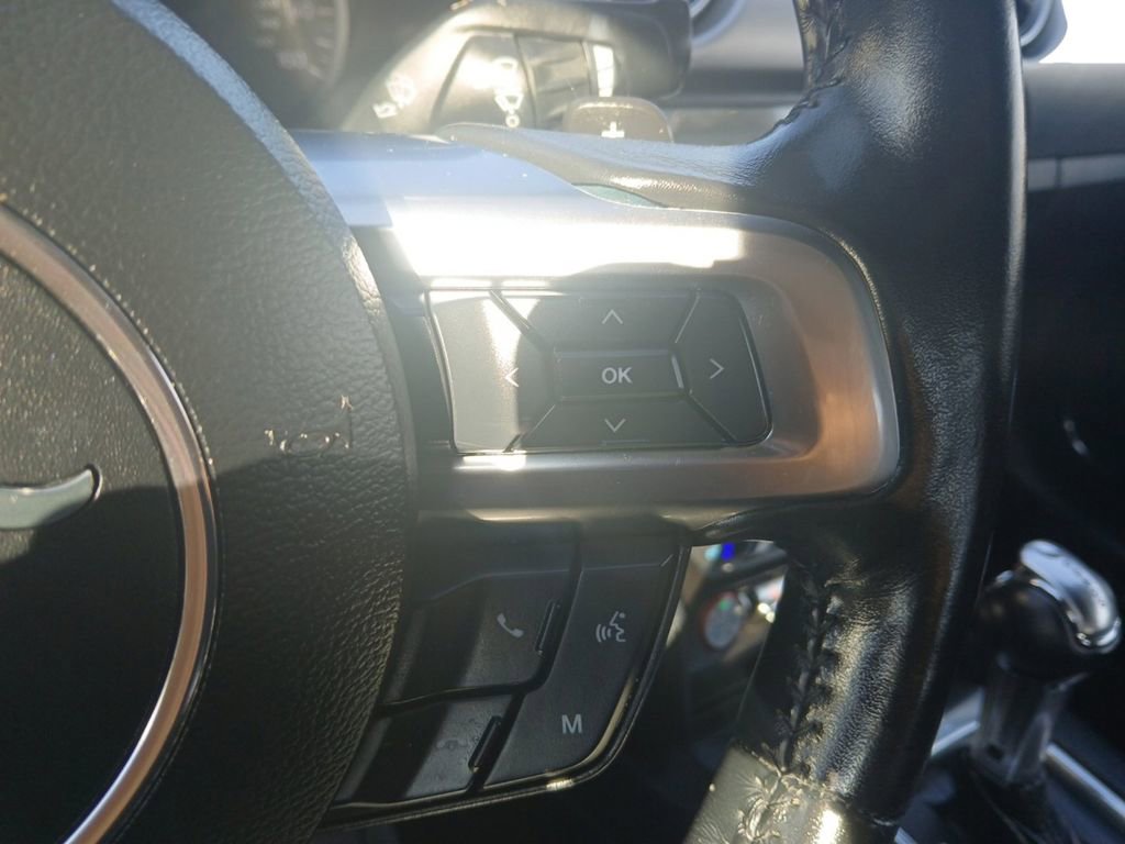 Used 2019 Ford Mustang Premium image 23
