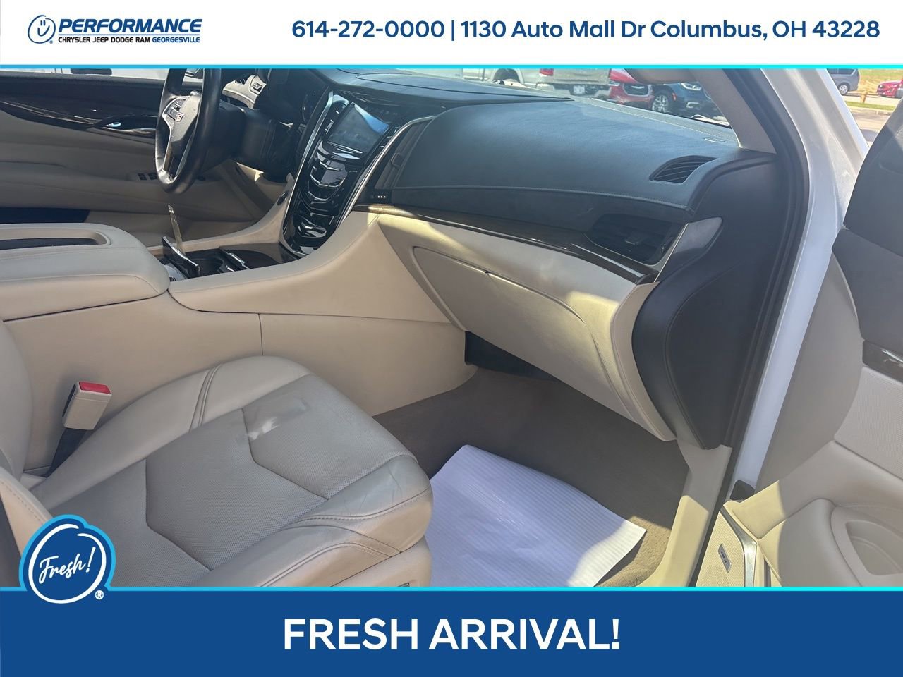 Used 2020 Cadillac Escalade Premium Luxury image 17