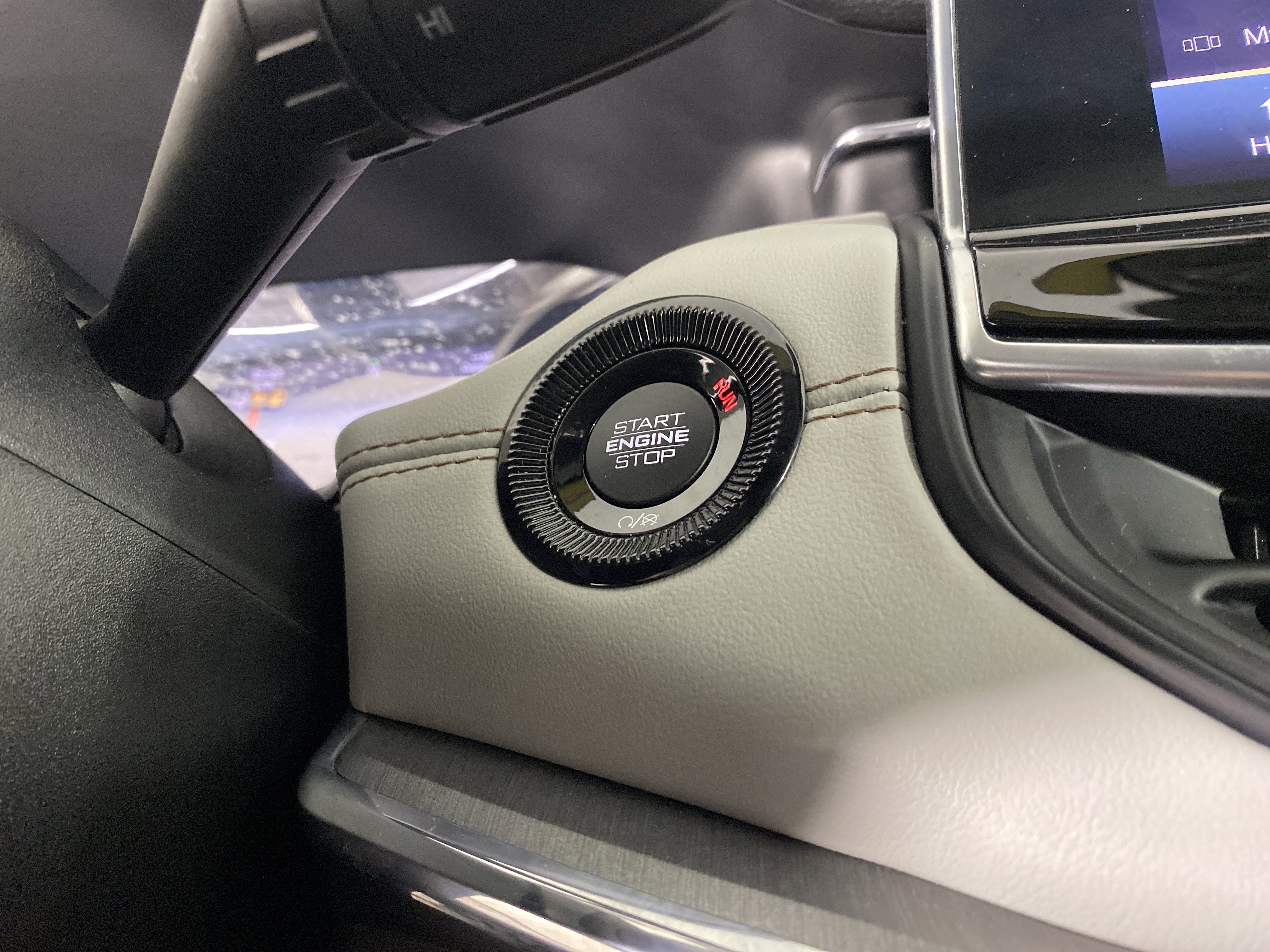 Used 2022 Jeep Compass Limited AWD/4WD image 25