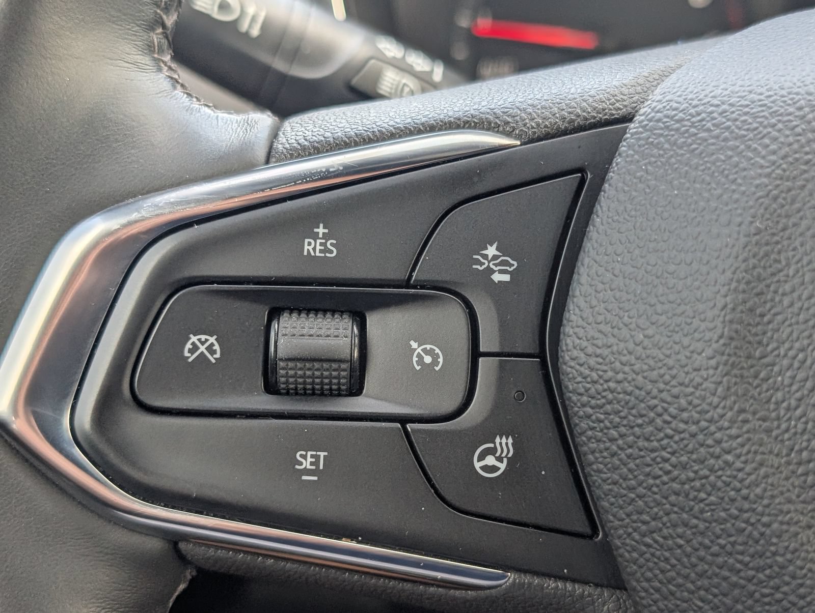 Used 2023 Chevrolet TrailBlazer ACTIV w/ Convenience Package FWD image 16