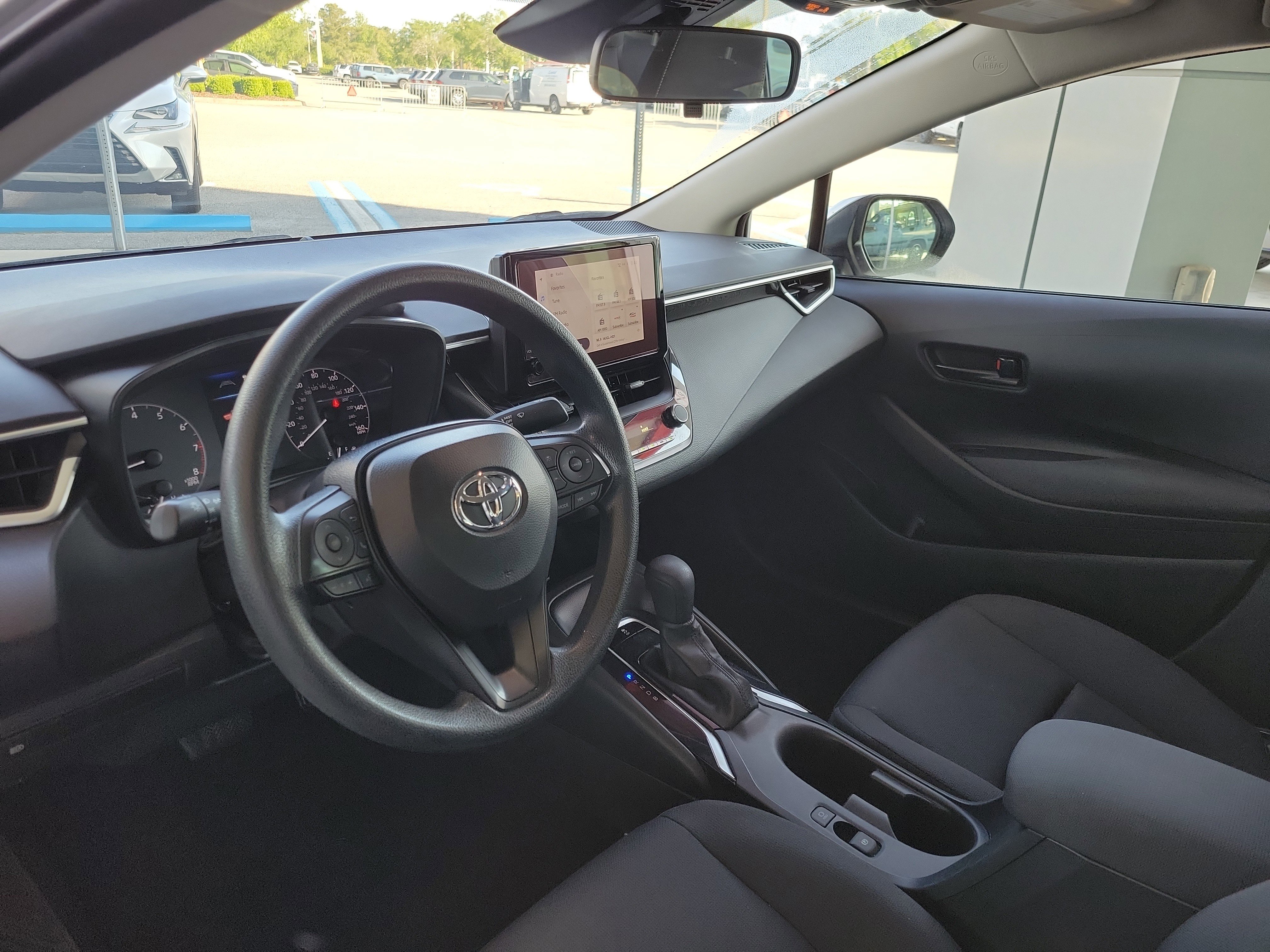 Used 2024 Toyota Corolla LE image 12