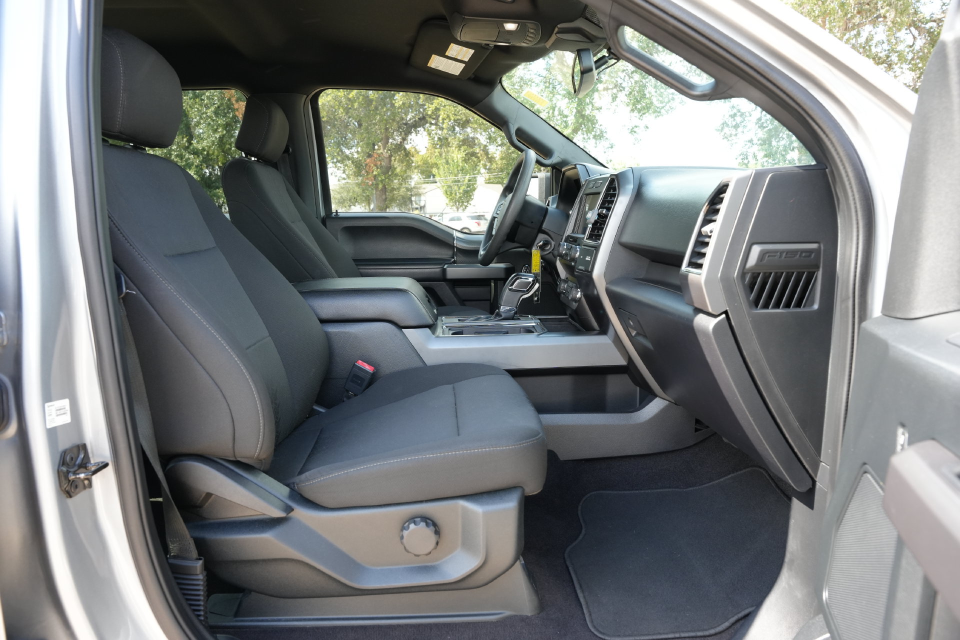 Used 2020 Ford F150 XLT w/ Equipment Group 301A Mid RWD image 25