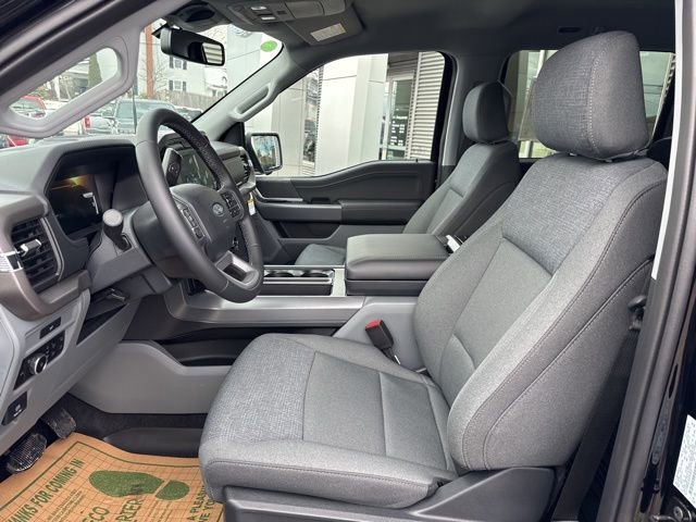 New 2026 Ford F150 XLT w/ Equipment Group 302A MID AWD/4WD image 16