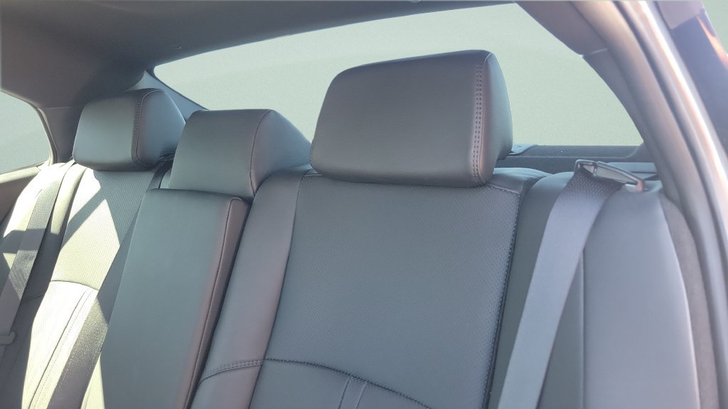 Used 2025 Toyota Camry XSE FWD image 10