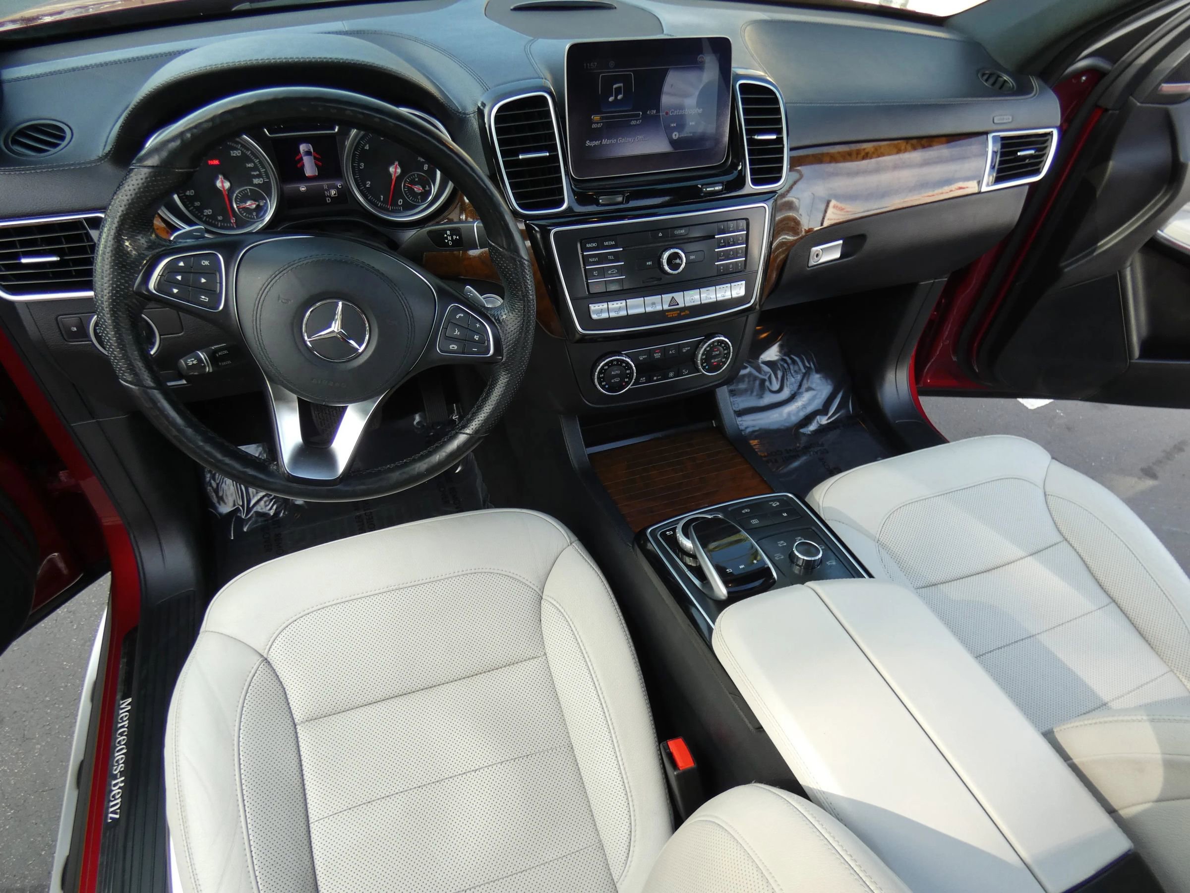 Used 2019 Mercedes-Benz GLS 550 4MATIC image 22