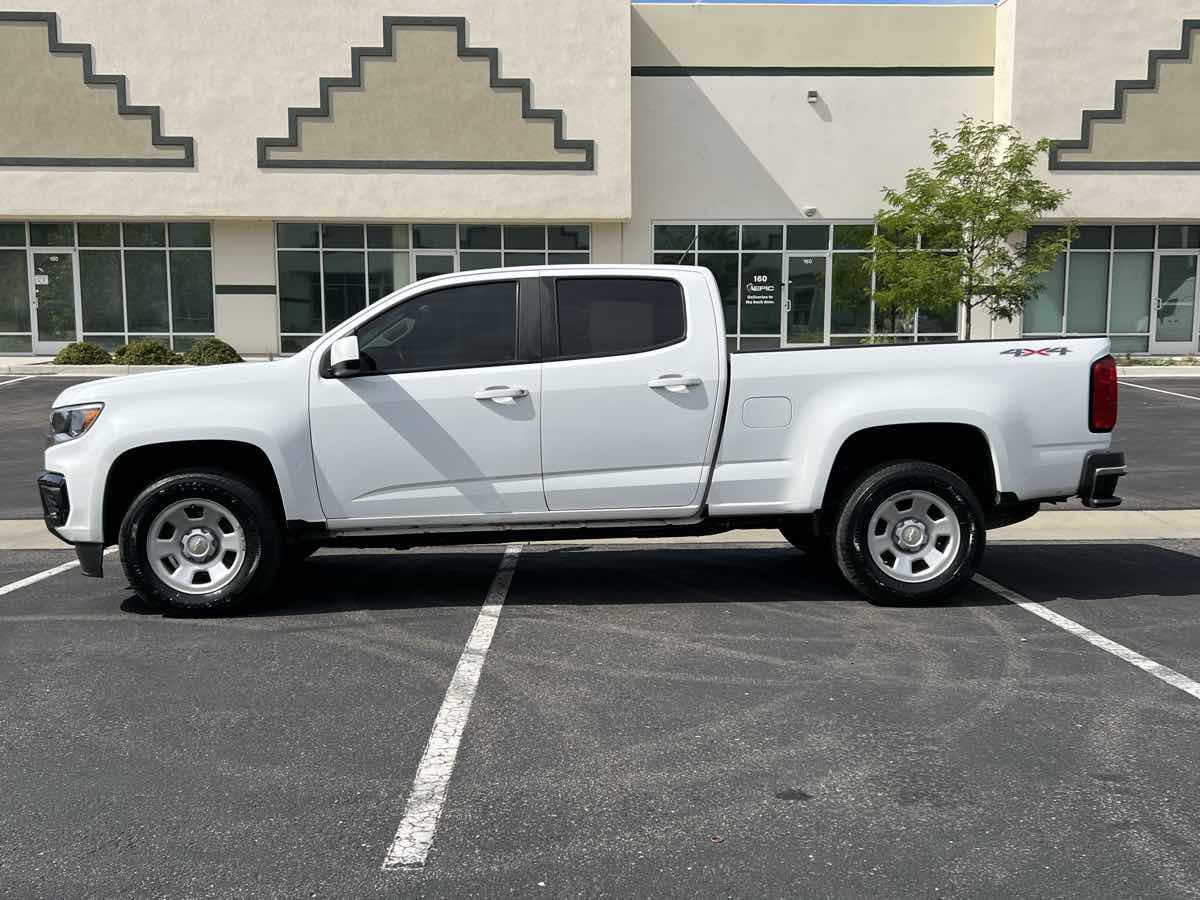 Used 2022 Chevrolet Colorado W/T w/ WT Convenience Package AWD/4WD image 6