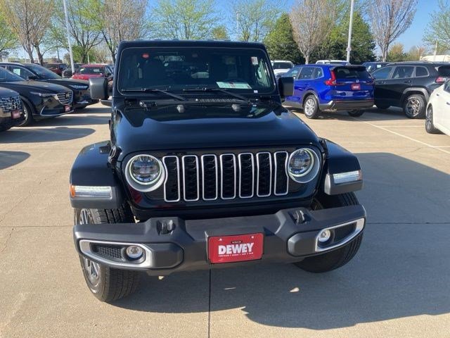 Certified 2025 Jeep Wrangler Unlimited Sahara AWD/4WD image 2