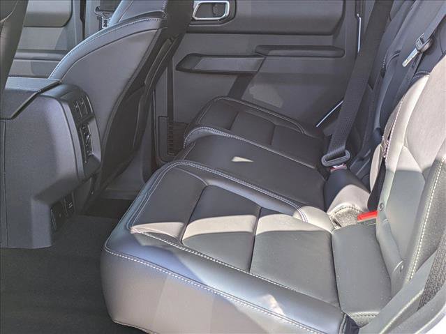 New 2025 Ford Bronco Outer Banks image 14