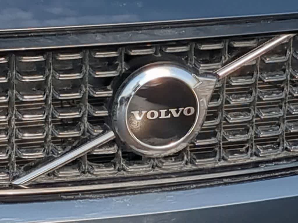 Certified 2026 Volvo XC40 B5 Core w/ Protection Package Premier AWD/4WD image 11