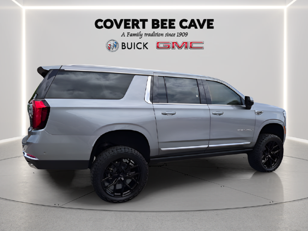 New 2026 GMC Yukon XL Denali w/ Sun & Power Step Package AWD/4WD image 12