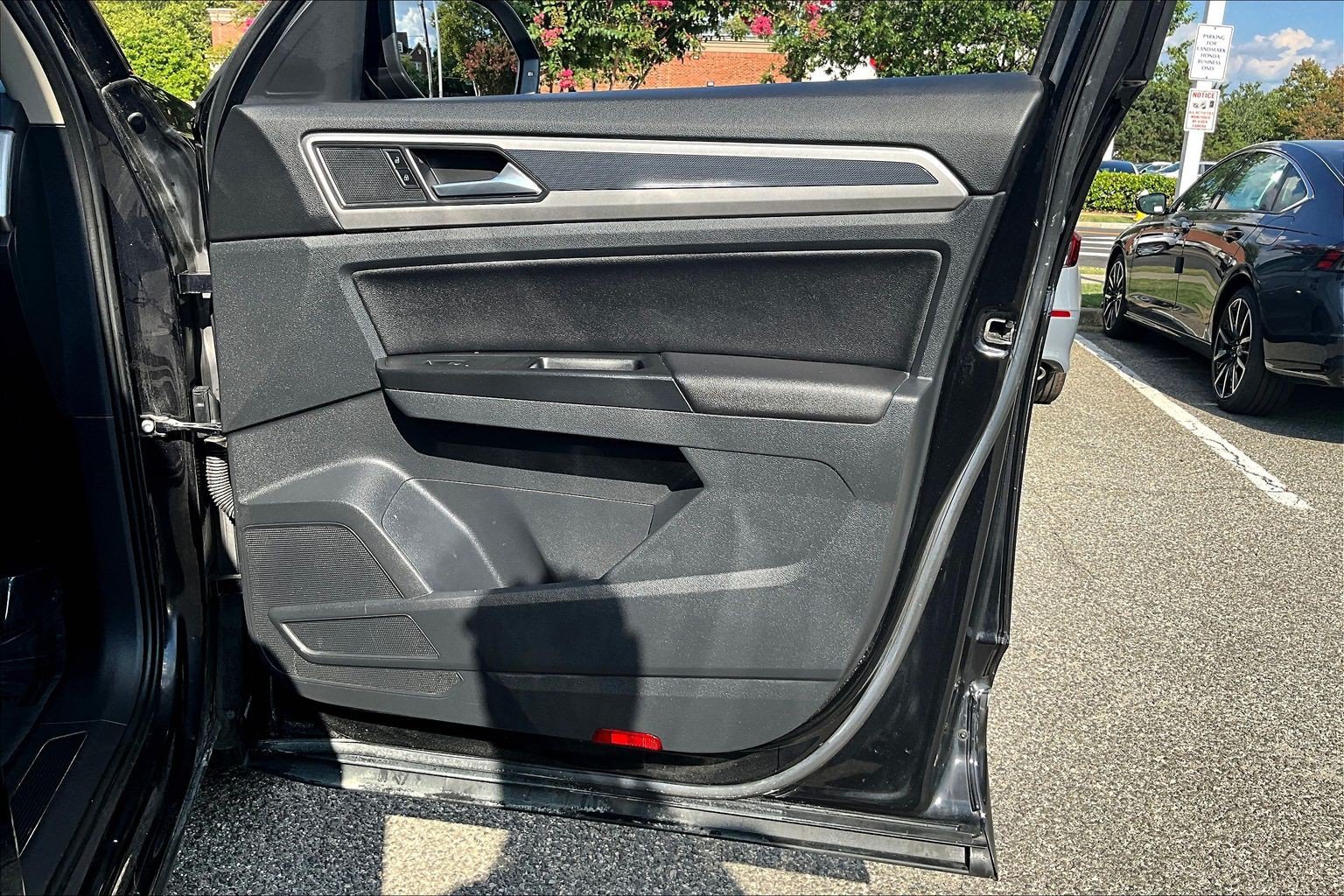 Used 2021 Volkswagen Atlas SE AWD/4WD image 19