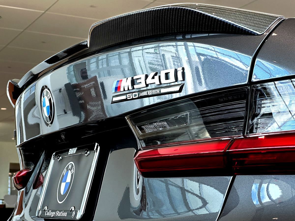 New 2026 BMW M340i xDrive w/ Premium Package image 10
