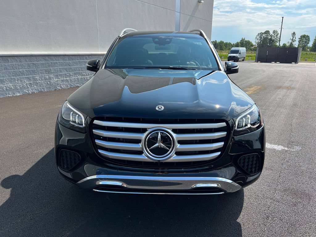 New 2026 Mercedes-Benz GLS 450 4MATIC image 3