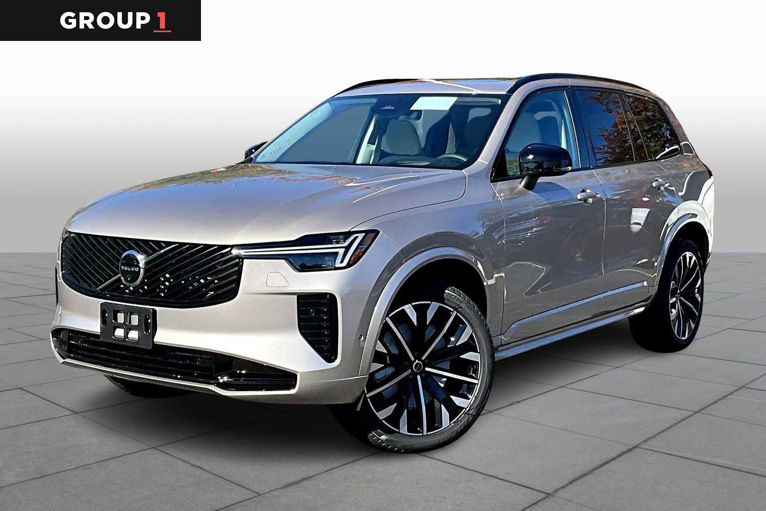 New 2026 Volvo XC90 B6 Ultra w/ Lounge Package