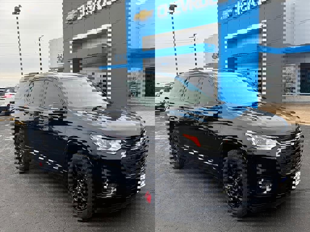 Used 2020 Chevrolet Traverse Premier w/ Redline Edition image 1