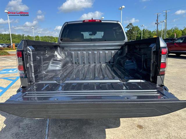 Used 2024 Nissan Frontier S w/ Technology Package image 16
