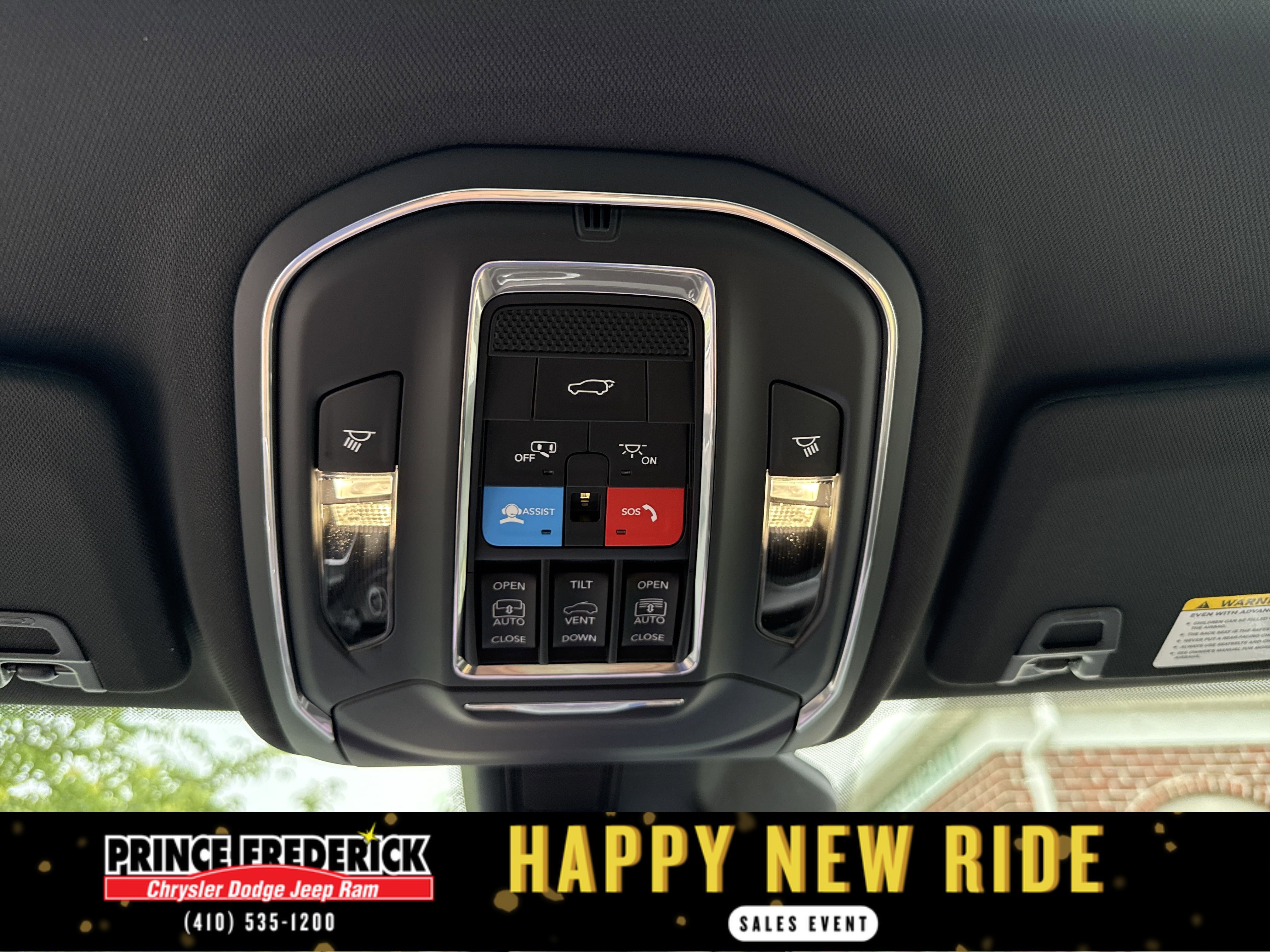 New 2025 Jeep Grand Cherokee L Limited w/ Black Appearance Package image 32