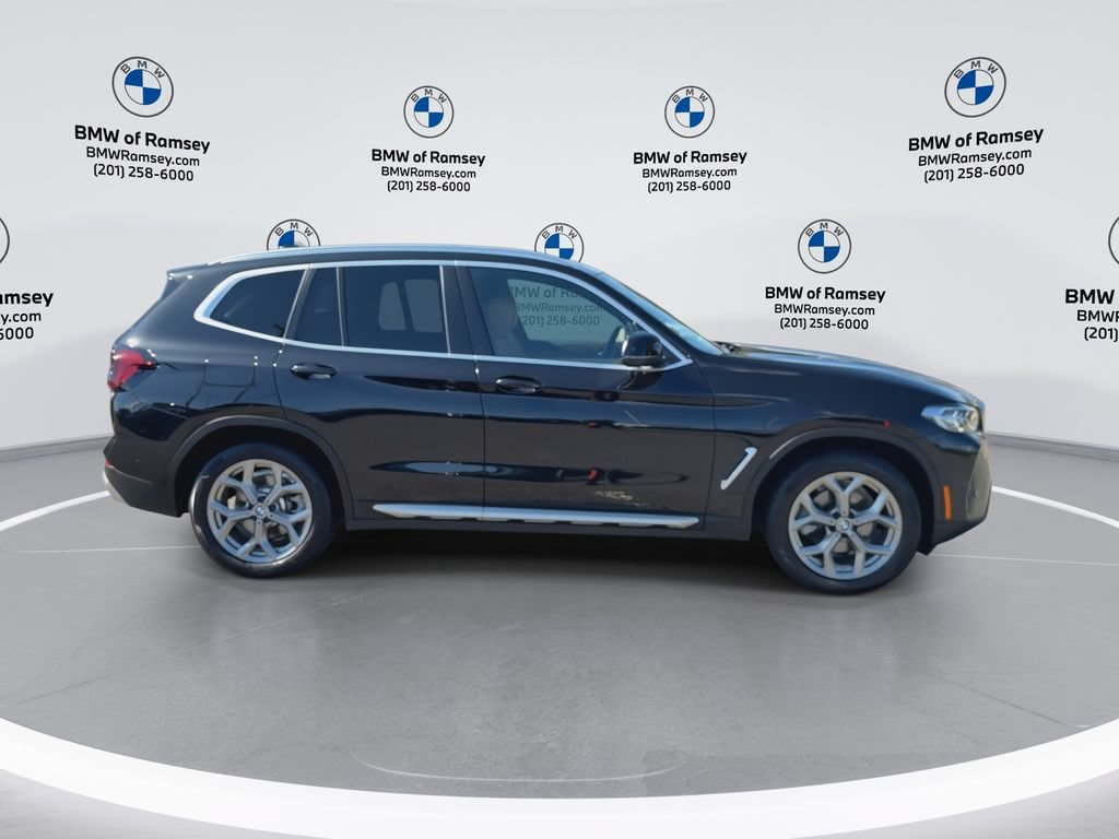 Used 2024 BMW X3 xDrive30i w/ Premium Package AWD/4WD image 9