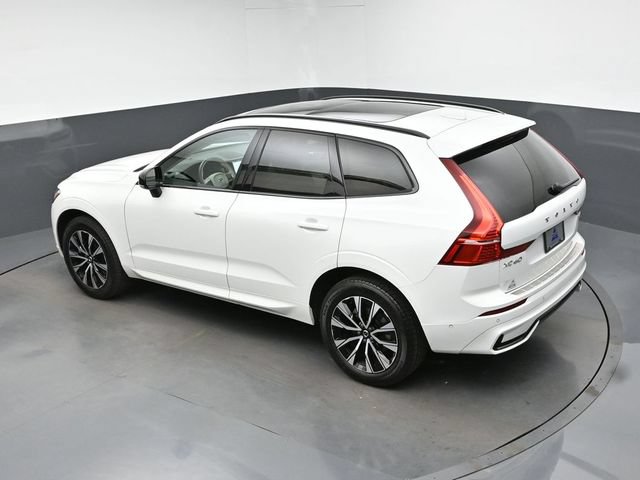 Used 2024 Volvo XC60 B5 Plus w/ Protection Package Premier AWD/4WD image 39