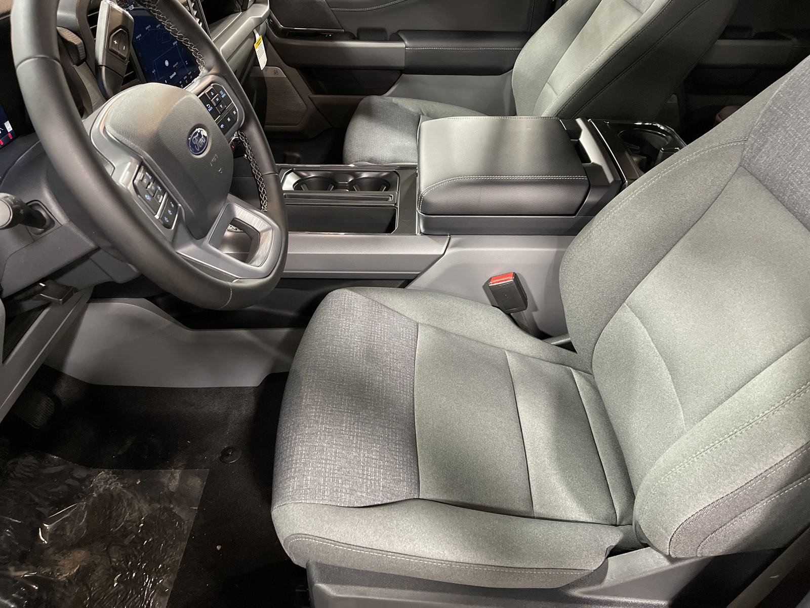 New 2025 Ford F150 XLT w/ Equipment Group 303A High image 13