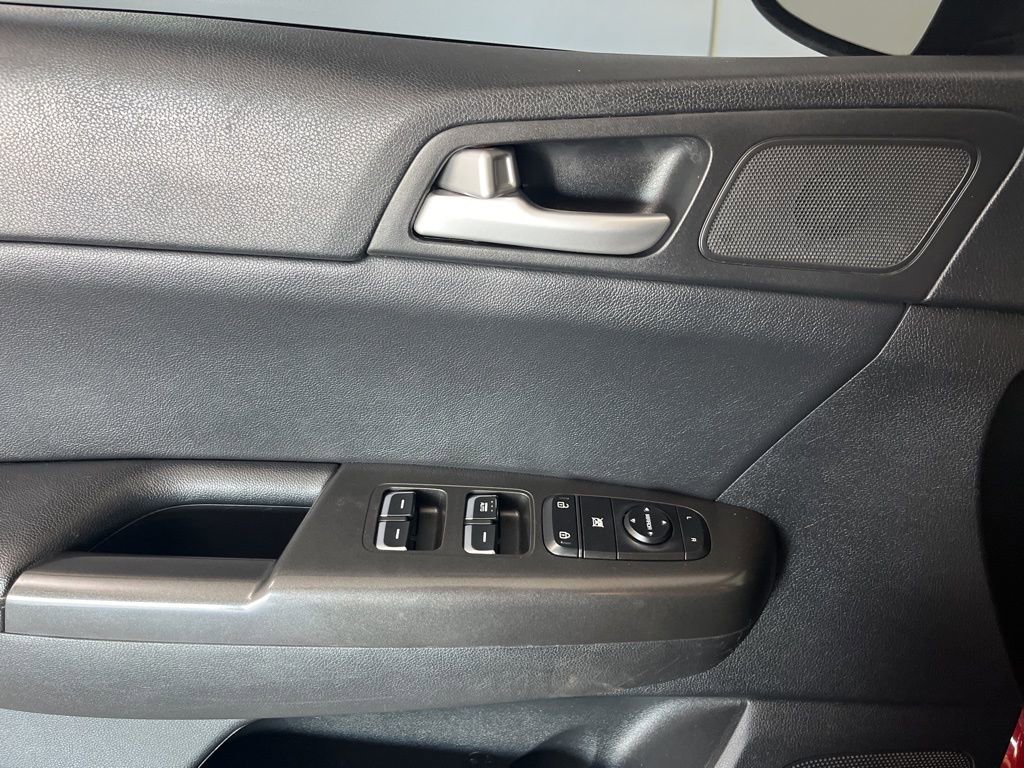 Used 2017 Kia Sportage EX image 52