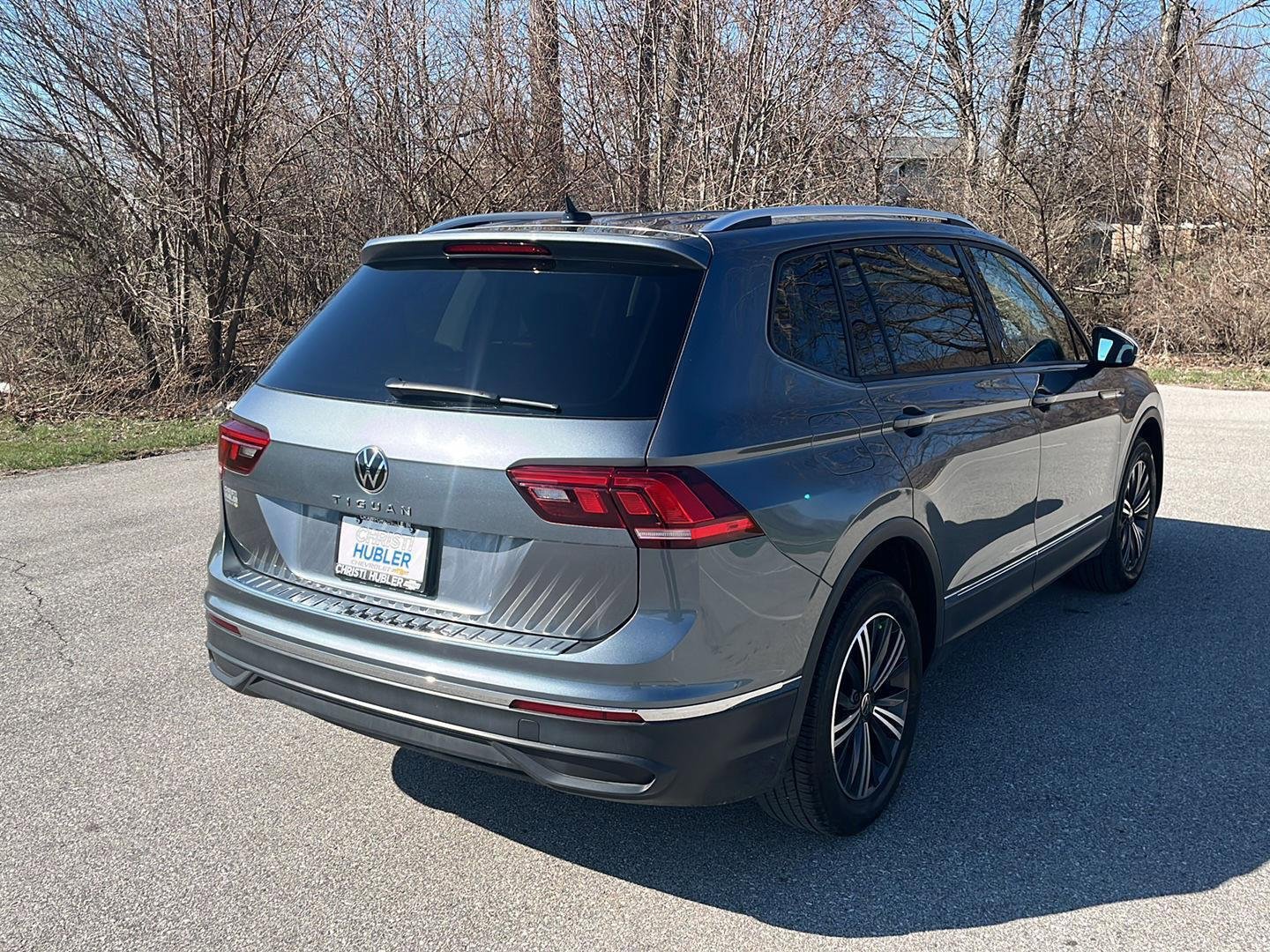 Used 2024 Volkswagen Tiguan Wolfsburg Edition image 6