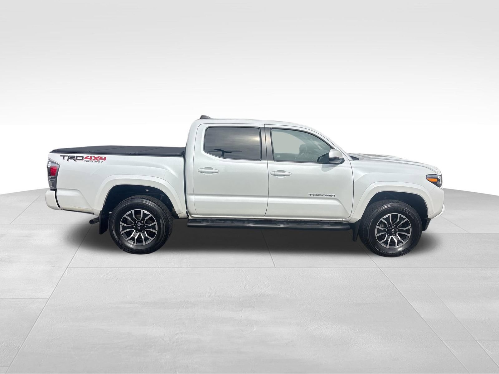 Used 2023 Toyota Tacoma TRD Sport w/ Technology Package image 6