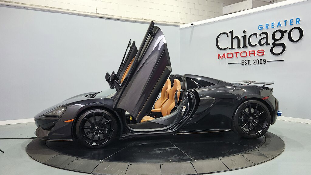 Used 2019 McLaren 570S Spider RWD image 4
