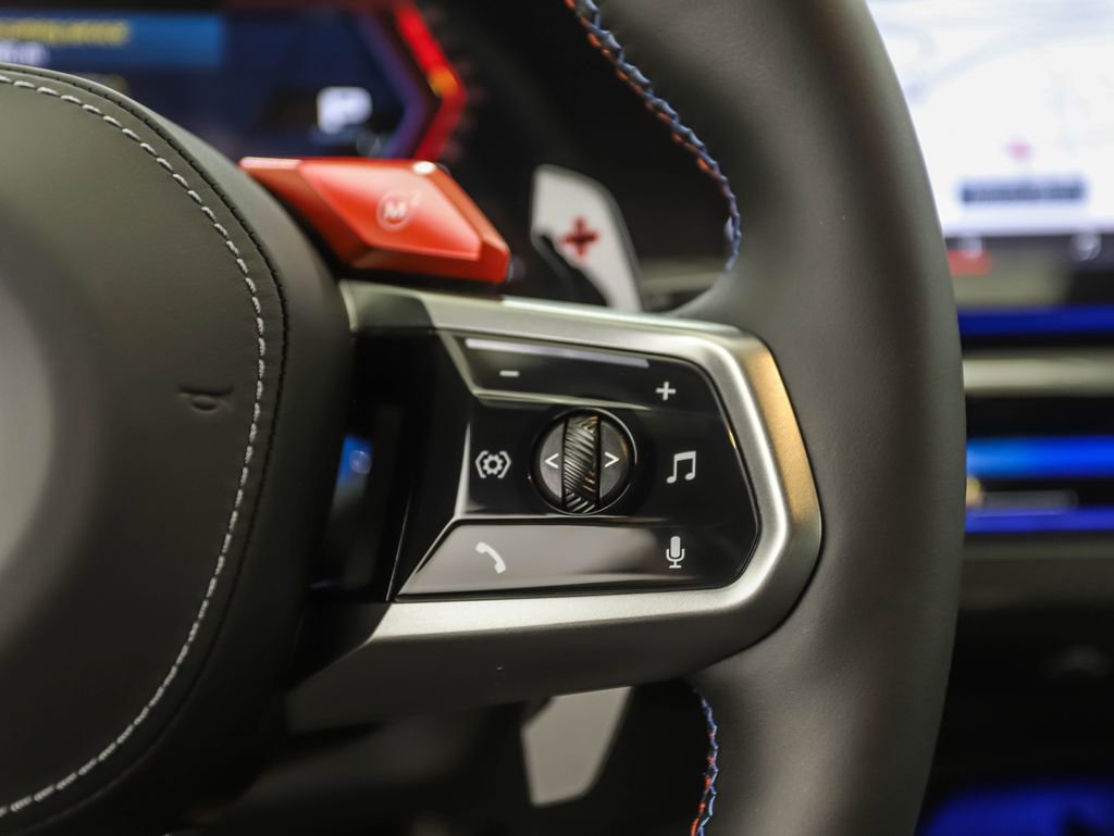 New 2026 BMW M5 w/ Carbon Package image 13