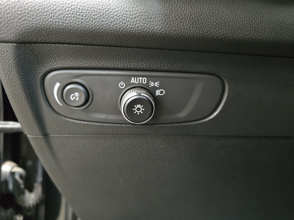 Used 2023 Buick Envision Preferred w/ Sport Touring Package AWD/4WD image 26