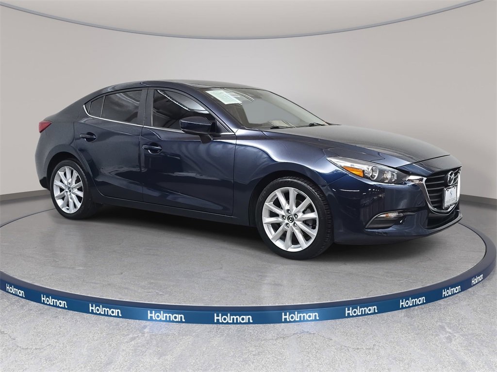 Used 2017 MAZDA MAZDA3 Touring image 4