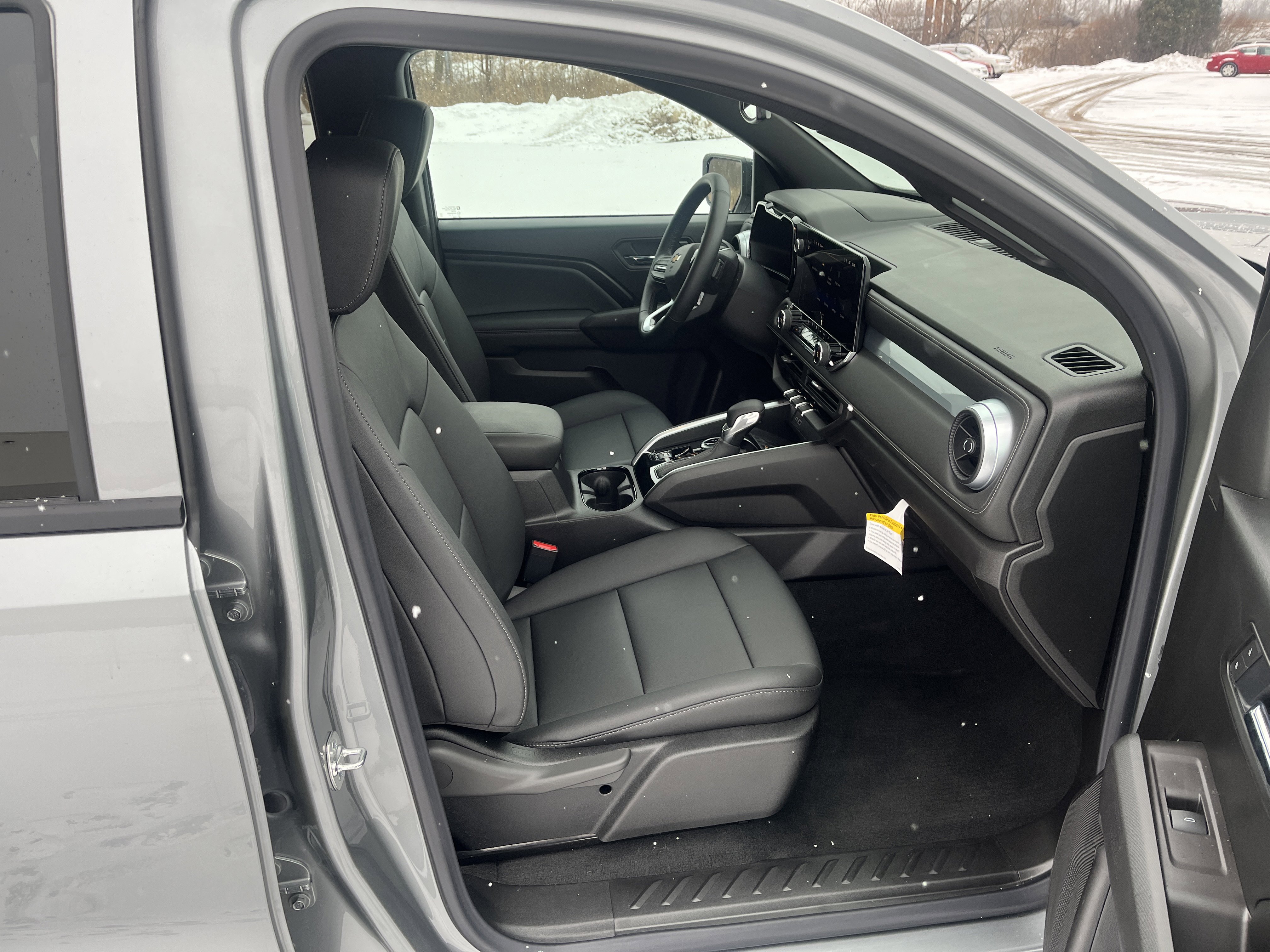 Used 2026 Chevrolet Colorado LT w/ LT Convenience Package image 17