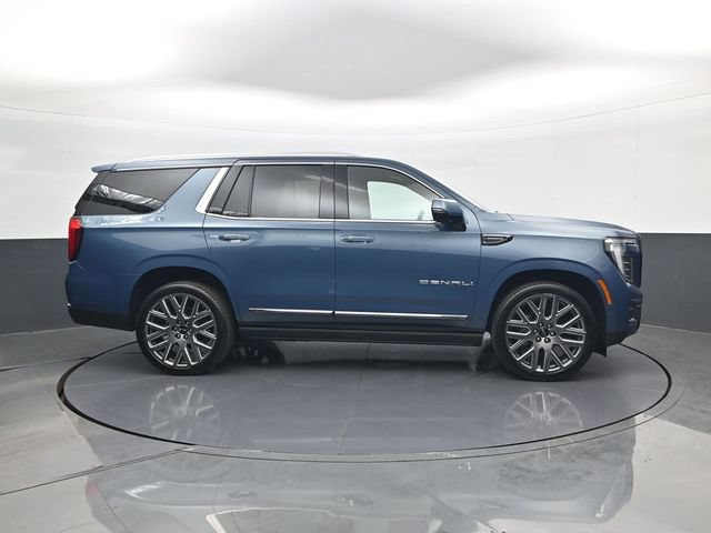Certified 2025 GMC Yukon Denali Ultimate AWD/4WD image 4