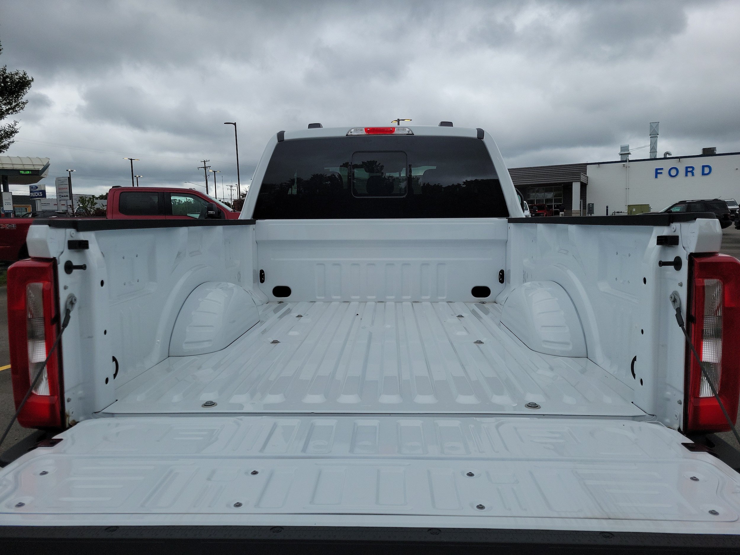 New 2026 Ford F350 XL w/ STX Appearance Package AWD/4WD image 8