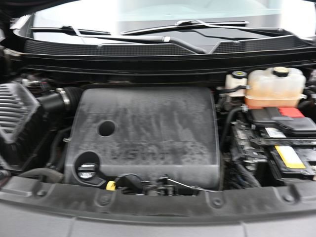 Used 2023 Chevrolet Traverse LT w/ LT Premium Package image 32