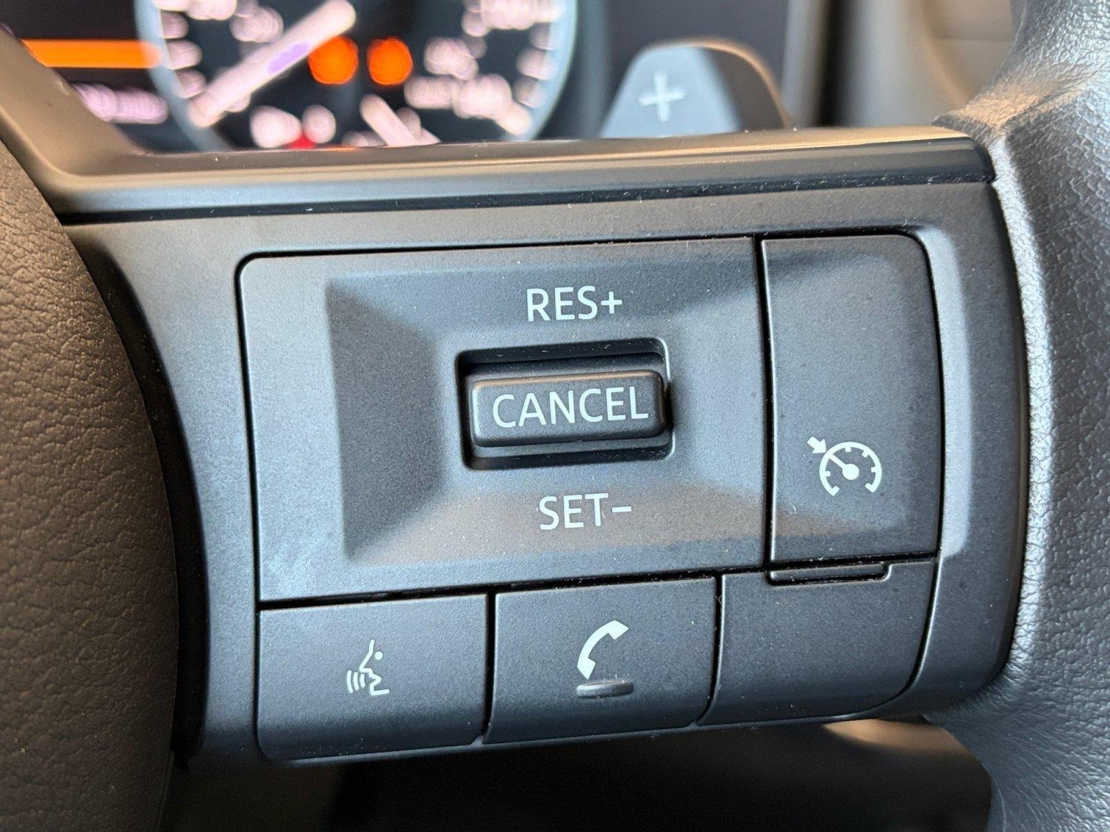 Used 2023 Nissan Rogue S FWD image 23