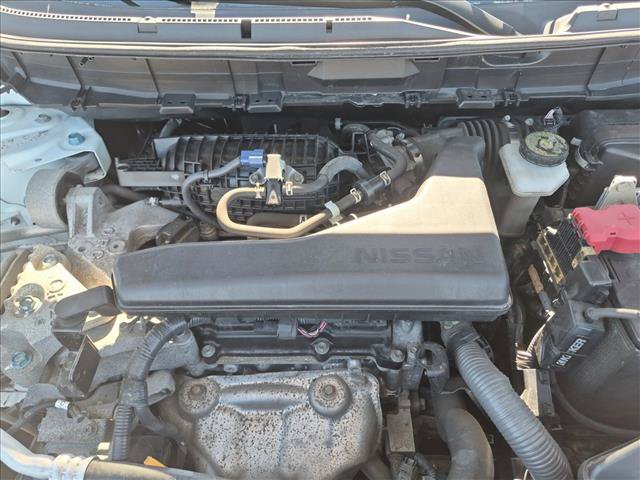 Used 2017 Nissan Rogue SV FWD image 22