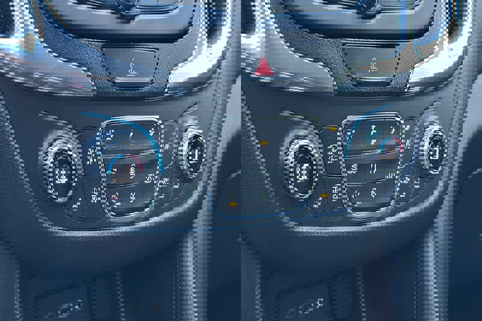 Used 2020 Chevrolet Equinox LT image 22