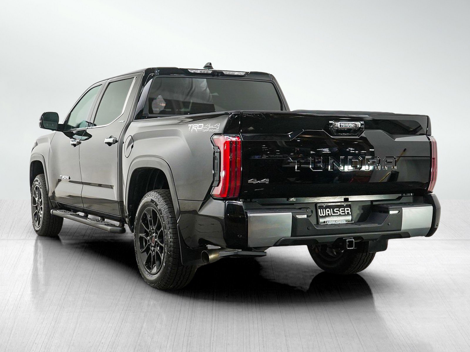 Used 2023 Toyota Tundra Limited w/ TRD Off-Road Package AWD/4WD image 3