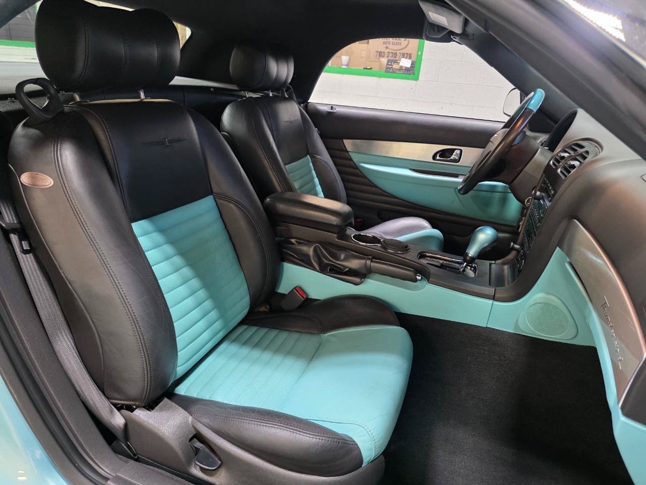 Used 2002 Ford Thunderbird RWD image 18