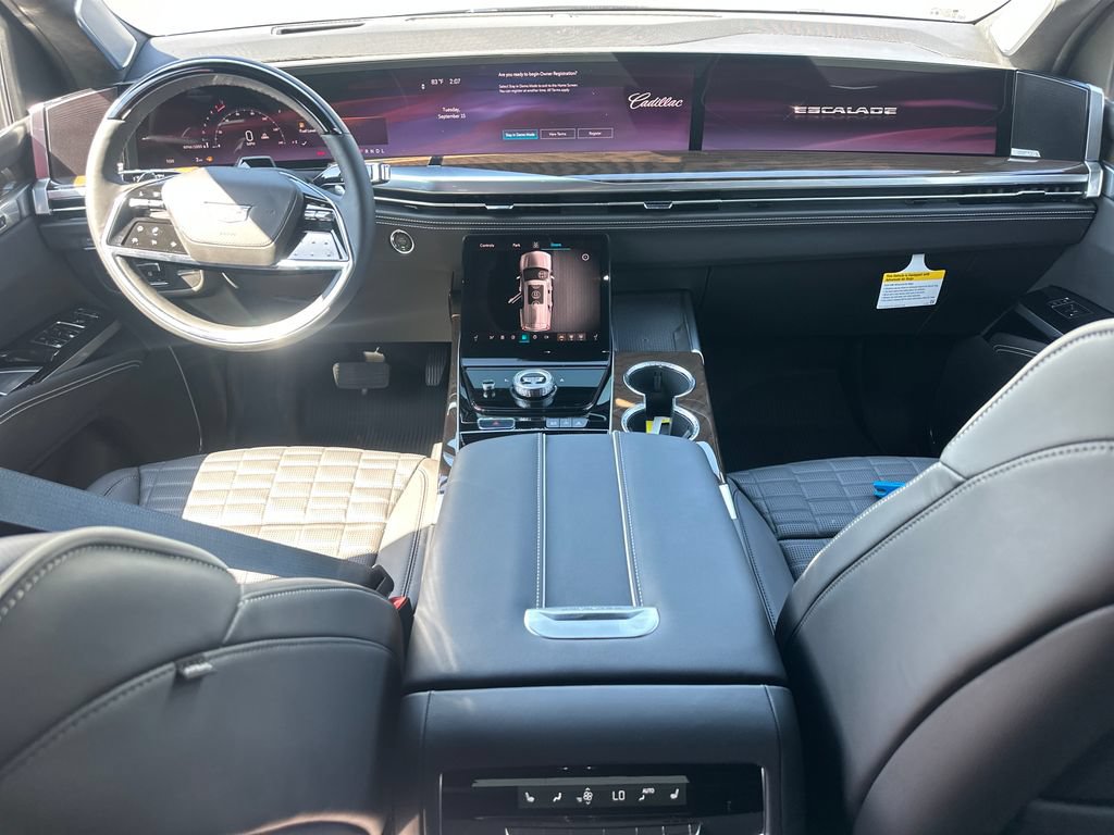 New 2026 Cadillac Escalade Platinum Sport AWD/4WD image 17